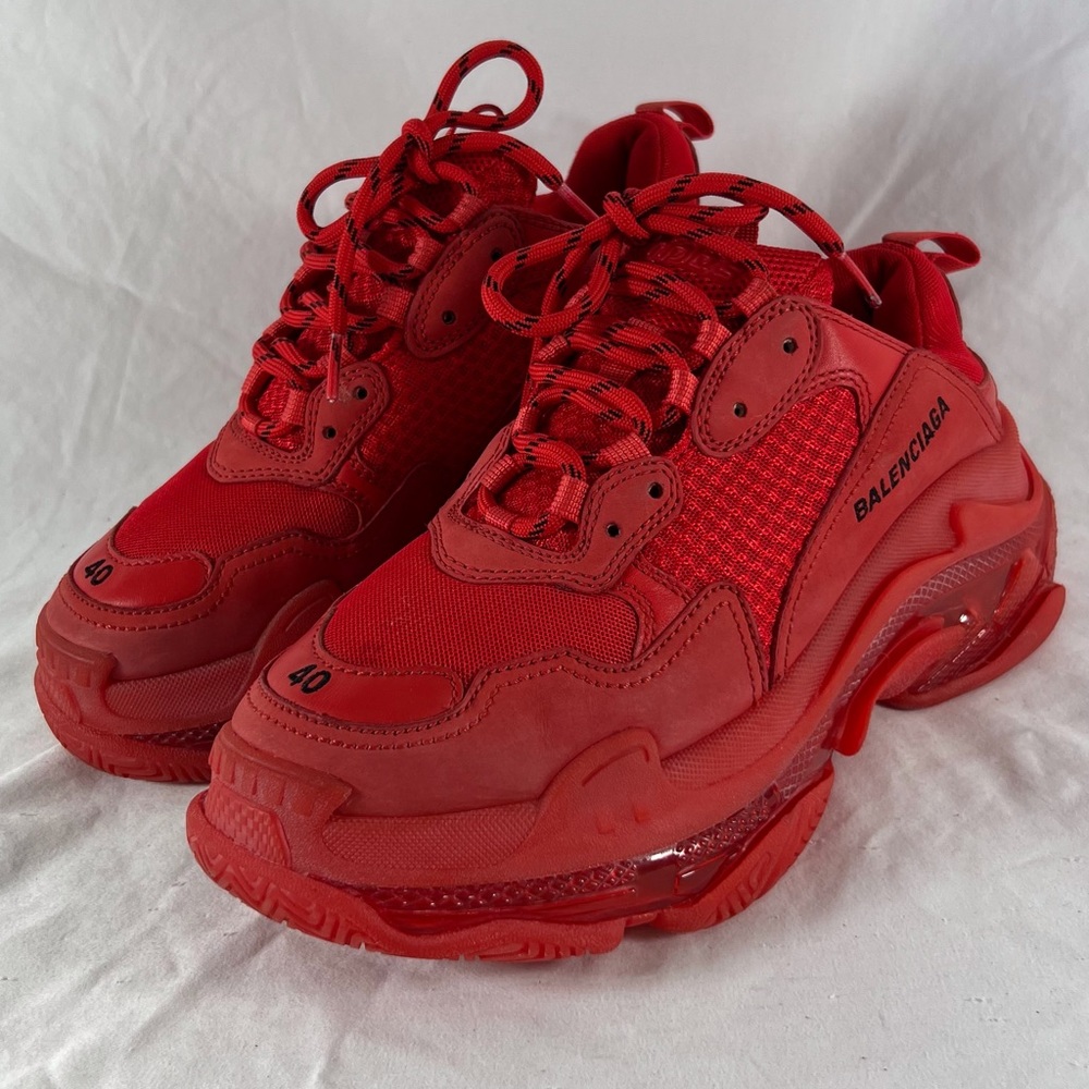 BALENCIAGA Red Triple S Sport Mens Sneakers Marked as 7US - Picture 4 of 17